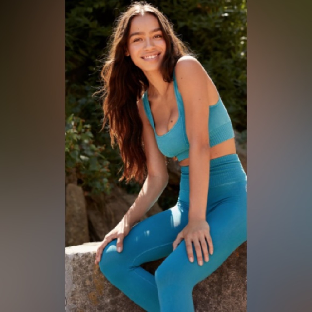 Free People High Rise 7/8 Length Good Karma Leggings in Rainforest Blue